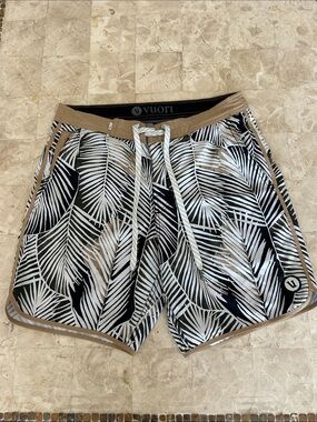 Vuori BoardShorts Wheat Fronds‎ Palm Mens Size 28